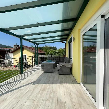 Apartment Schlossbergblick Griffen