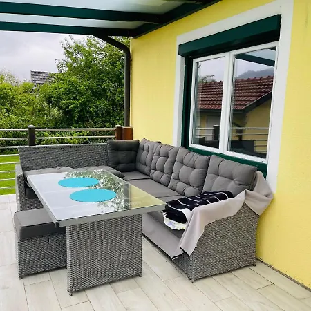 Apartment Schlossbergblick *